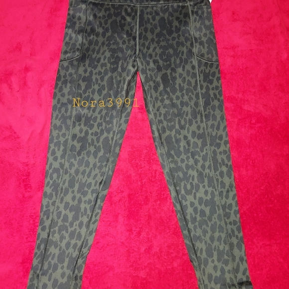 Victoria Secret Legging size 16(XL) NWT - Picture 3 of 7